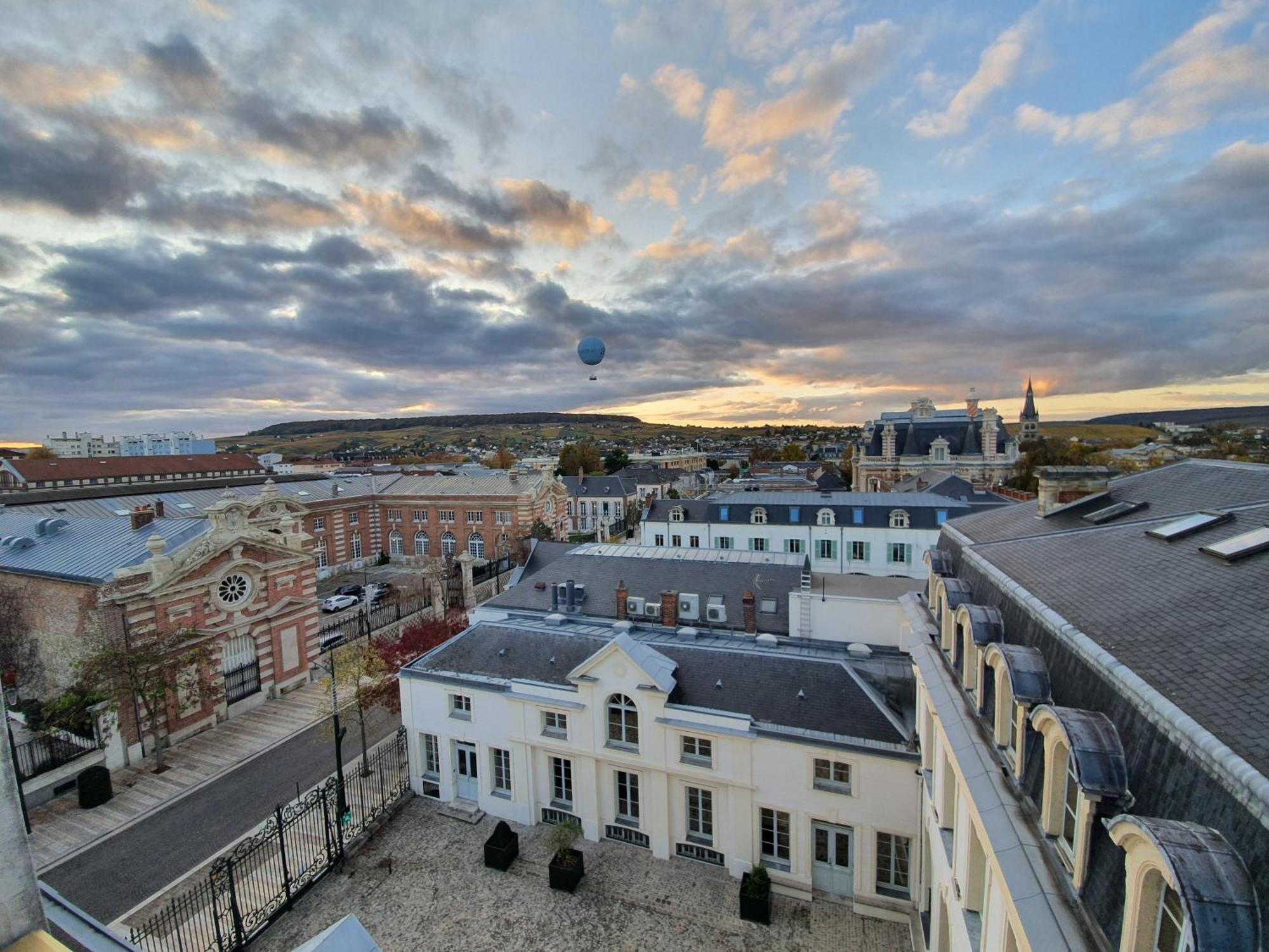 L'Epopee Panoramique - Parking - Avenue De Champagne - Epernay公寓 客房 照片